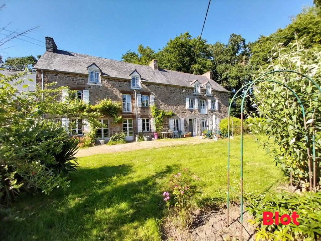 Дом с 4 спальнями в Плёдиан-сюр-Ранс, Франция № 111855