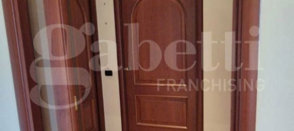 3 bedrooms Apartment in Torre Annunziata, Italy No. 341272 9