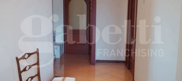 3 bedrooms Apartment in Torre Annunziata, Italy No. 341272 7