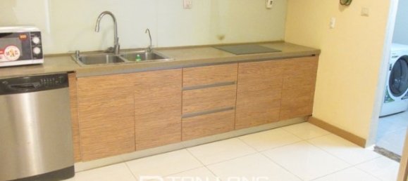 3 bedrooms Apartment in Dong Da, Vietnam No. 3412 4