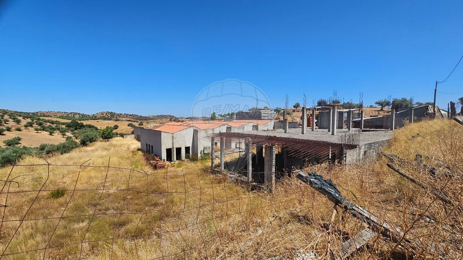 4000m² Land in Portel, Portugal No. 145508