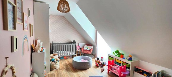 Casa de 4 dormitorios en Ollainville, France No. 175280 6