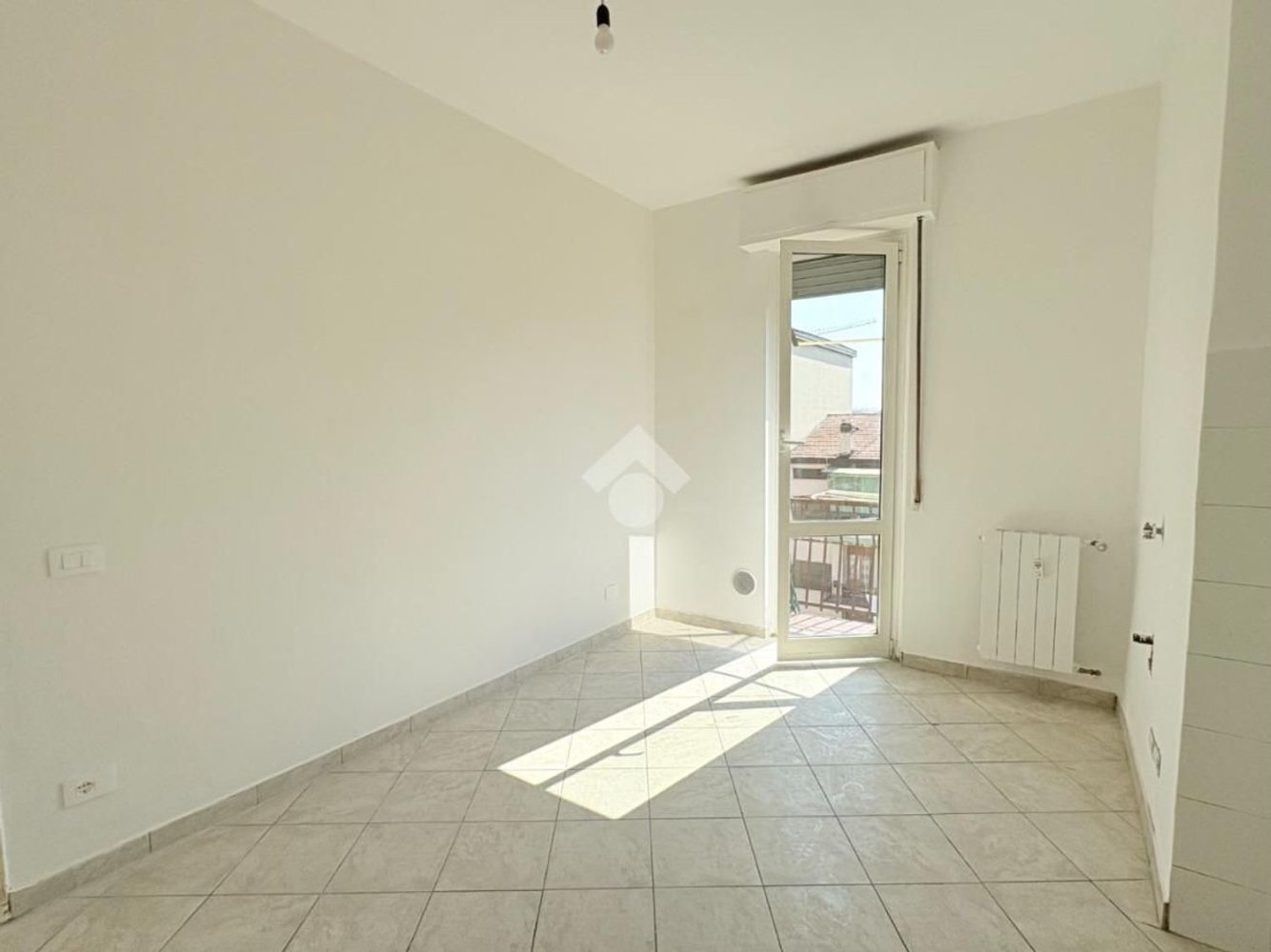 2 bedrooms Apartment in Milan, Italy No. 392533