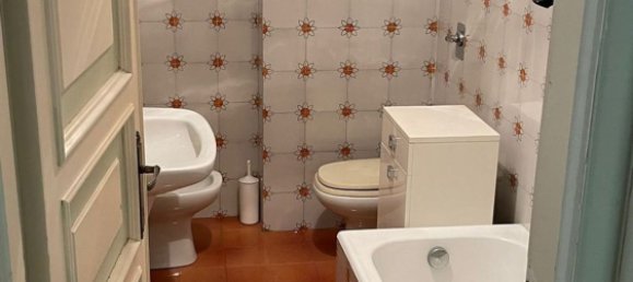 3-salle Appartement à Rapallo, Italy No. 72968 9