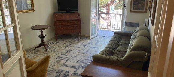 3-salle Appartement à Rapallo, Italy No. 72968 2