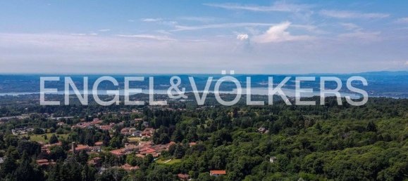 5 bedrooms Villa in Varese, Italy No. 266769 23