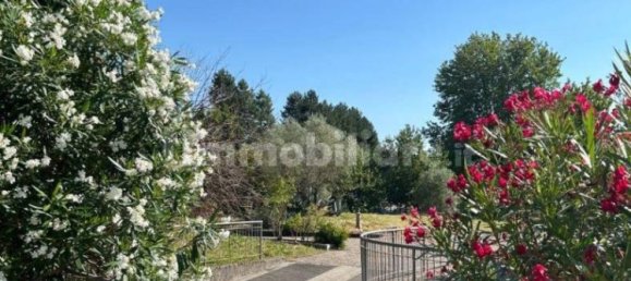 5-salle Propriété commerciale à Erba, Italy No. 279655 28