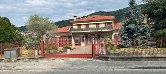 5-salle Propriété commerciale à Erba, Italy No. 279655 10