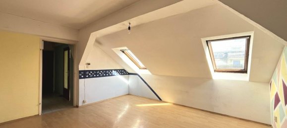 2-salle Appartement à Brigittenau, Austria No. 224087 2