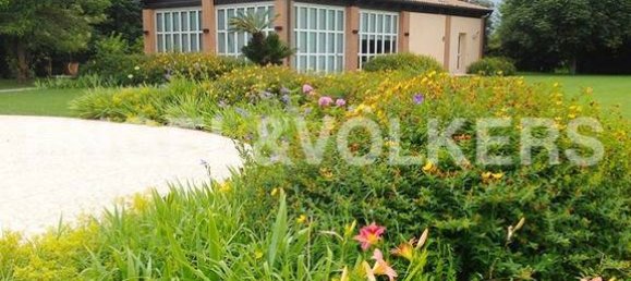 3 bedrooms Villa in San Biagio di Callalta, Italy No. 229518 13