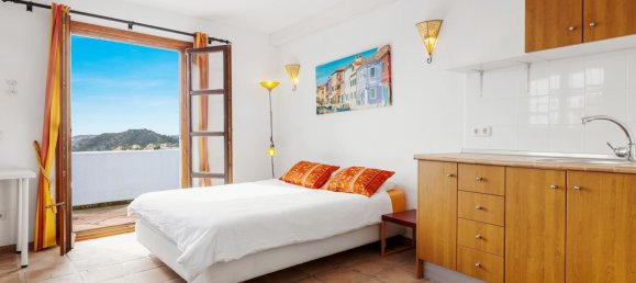 4 bedrooms Townhouse in La Quinta, Spain No. 144725 17