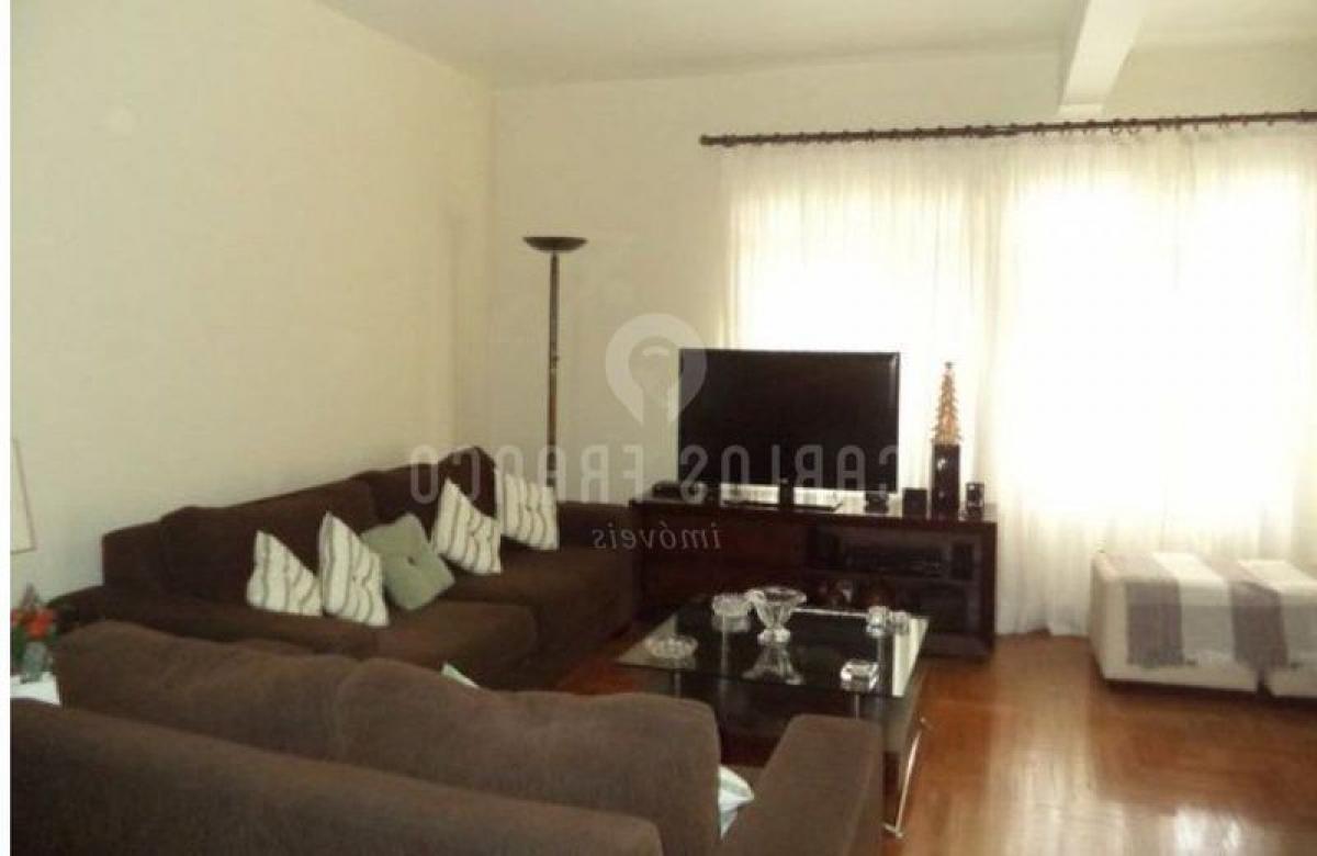 Casa de 3 dormitorios en Sao Paulo, Brazil No. 593180