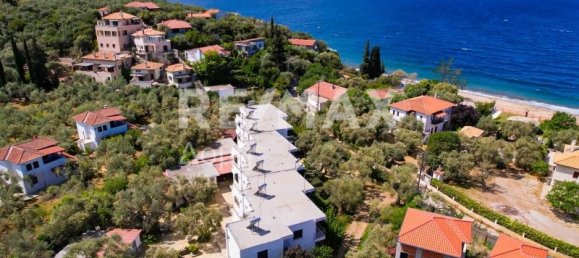 3 bedrooms Townhouse in Magnesia, Greece No. 783 3