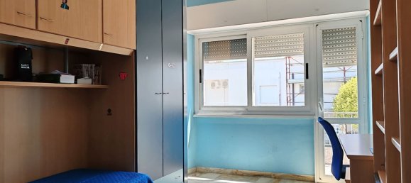 Дом с 4 спальнями в Латина, Италия № 350073 2