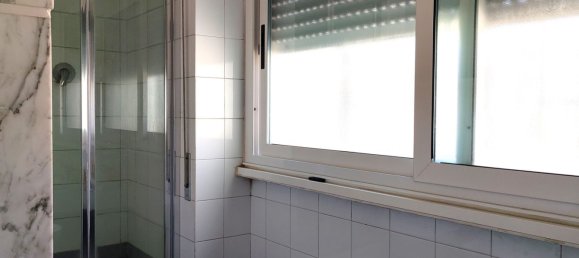 Дом с 4 спальнями в Латина, Италия № 350073 14