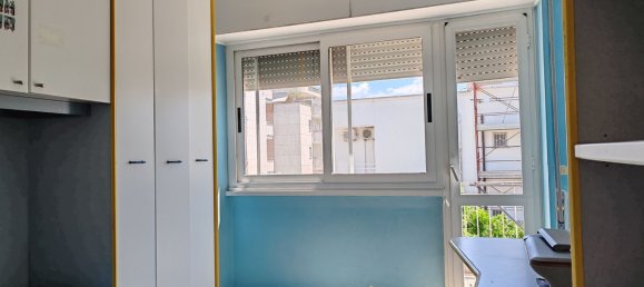 Дом с 4 спальнями в Латина, Италия № 350073 9