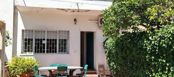 Дом с 4 спальнями в Латина, Италия № 350073 26