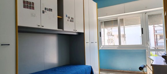 Дом с 4 спальнями в Латина, Италия № 350073 8