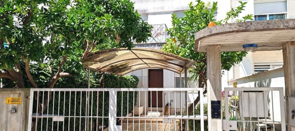 Дом с 4 спальнями в Латина, Италия № 350073 25