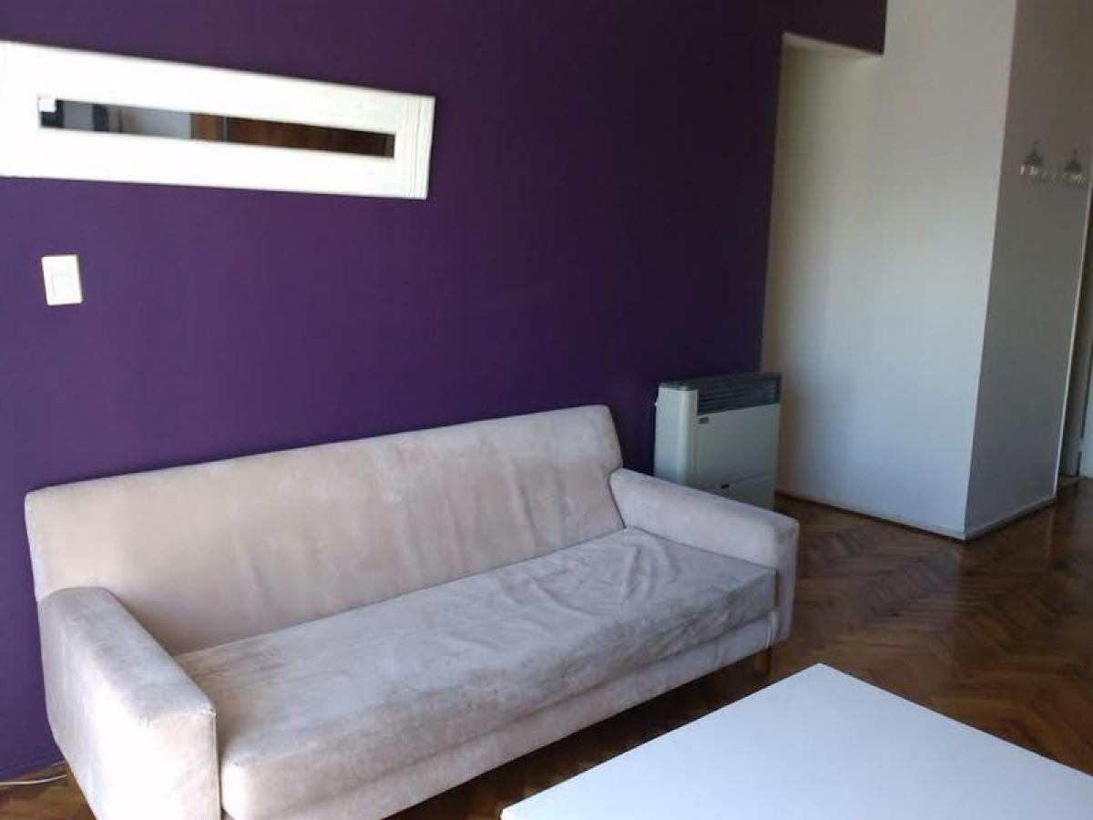 Apartamento de 2 dormitorios en Buenos Aires, Argentina No. 64947