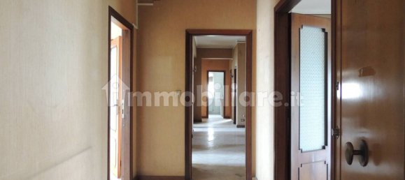 4 bedrooms Apartment in Catania, Italy No. 309005 5