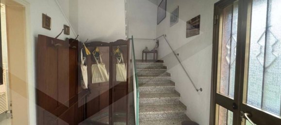 Villa de 7 habitaciónes en Castelnuovo Rangone, Italy No. 18590 18