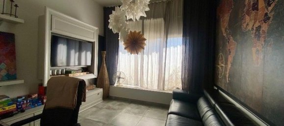 6 rooms House in Empoli, Italy No. 279531 8