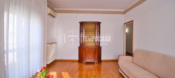 3غرفة شقة في Novara, Italy رقم 136072 5