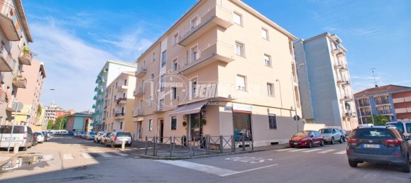 3غرفة شقة في Novara, Italy رقم 136072 3