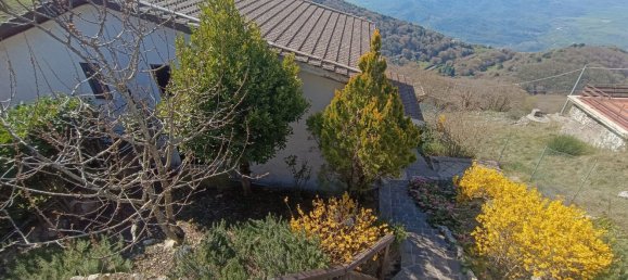 5 rooms House in Serrone, Italy No. 86153 40