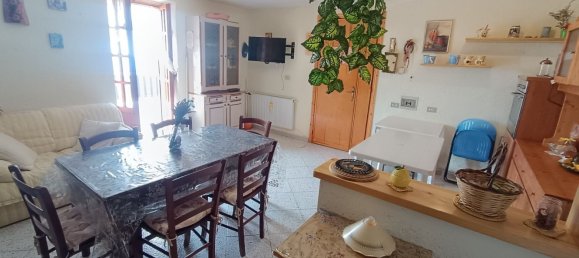 5 rooms House in Serrone, Italy No. 86153 5