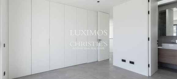 4 bedrooms Villa in Quarteira, Portugal No. 103804 17