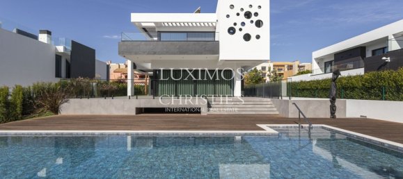 4 bedrooms Villa in Quarteira, Portugal No. 103804 2