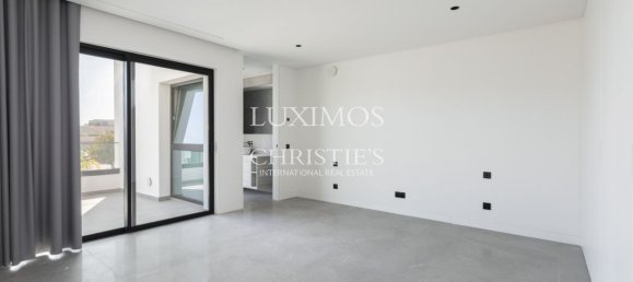4 bedrooms Villa in Quarteira, Portugal No. 103804 13