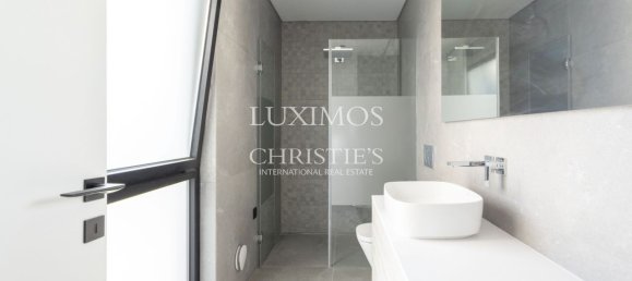 4 bedrooms Villa in Quarteira, Portugal No. 103804 16