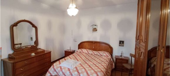 6 rooms House in Romagnese, Italy No. 6859 16