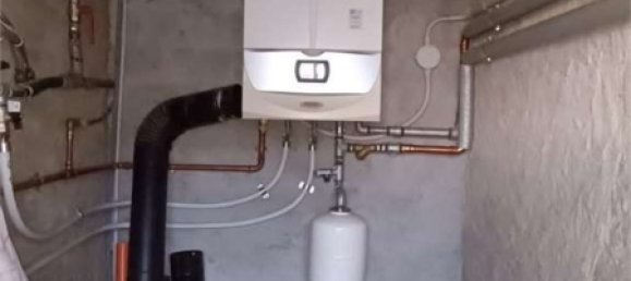 6 rooms House in Romagnese, Italy No. 6859 37