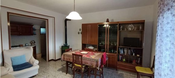 6 rooms House in Romagnese, Italy No. 6859 10