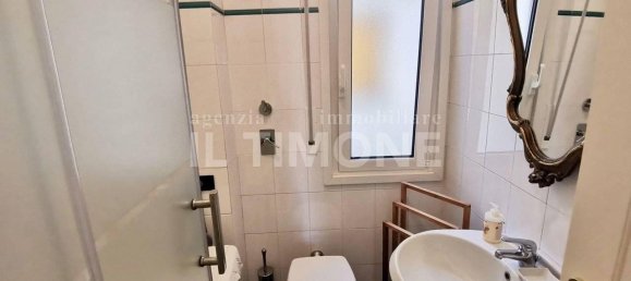 Квартира с 5 комнатами в Рапалло, Италия № 162428 19