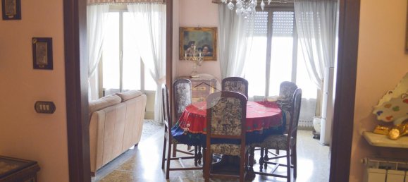 3-salle Appartement à Rome, Italy No. 235379 13