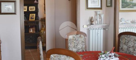 3-salle Appartement à Rome, Italy No. 235379 16