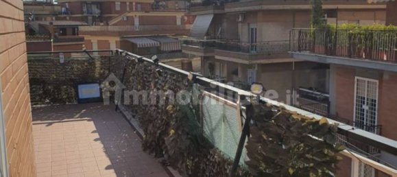 2 bedrooms Penthouse in Fonte Nuova, Italy No. 279000 11