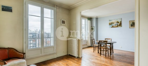 1 bedroom Apartment in Courbevoie, France No. 174331 2