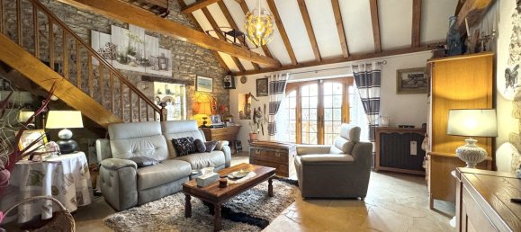 4 bedrooms House in Lot, France No. 325678 3