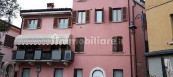 Офис с 4 комнатами в Дезенцано дель Гарда, Италия № 285548 13