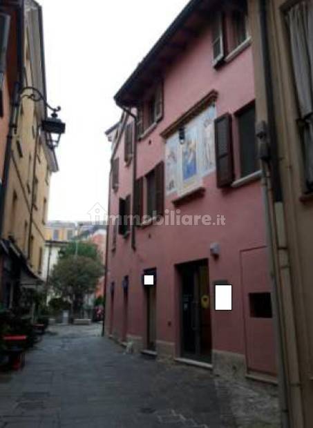 Офис с 4 комнатами в Дезенцано дель Гарда, Италия № 285548