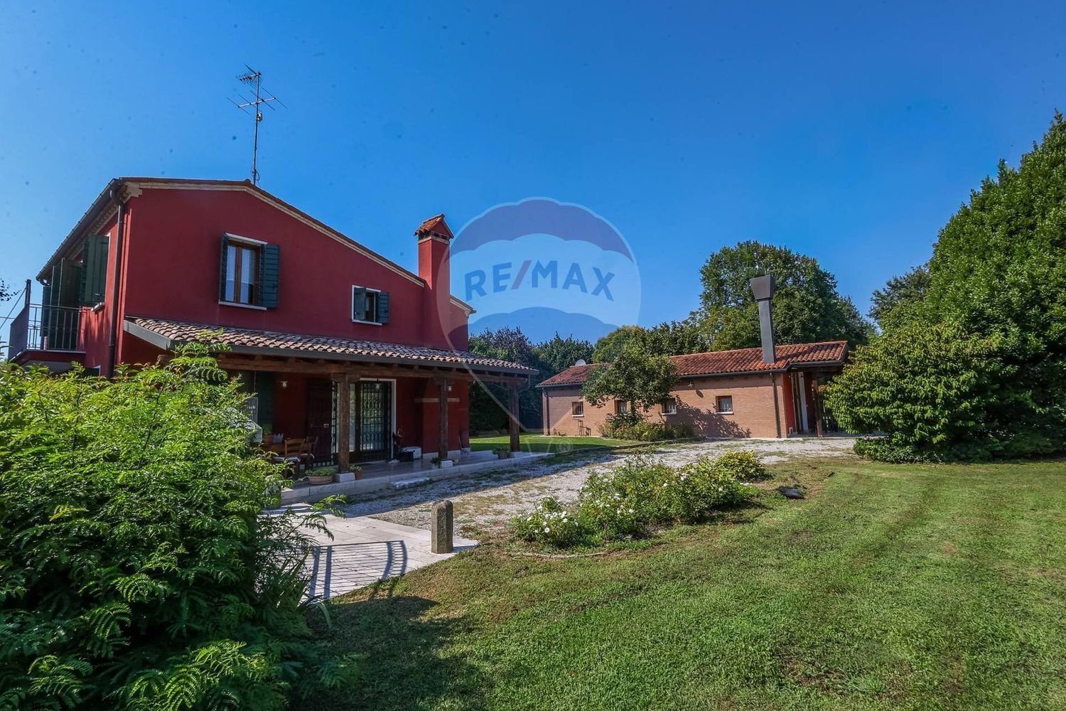 Villa de 9 dormitorios en Mirano, Italy No. 372778