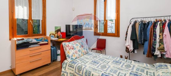 Villa de 9 dormitorios en Mirano, Italy No. 372778 28