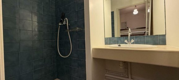 Studio in La Grande-Motte, France No. 355600 6