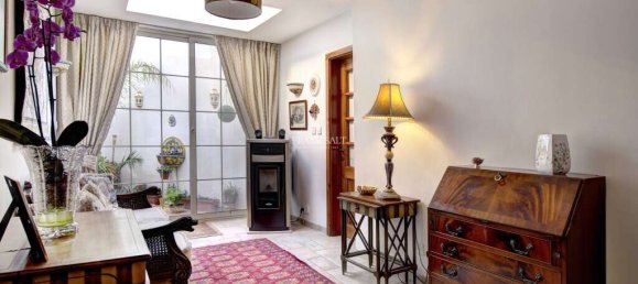 3 bedrooms Townhouse in Attard, Malta No. 9021 22